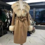 Soft Cashmere Elegant Coat with Golden Fox Fur