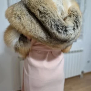 Luxurious Soft Cashmere with XXL Golden Fox fur - Image 5