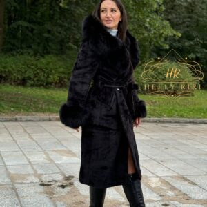Alcantara Luxurious Coat with XL Fox Fur - Image 3