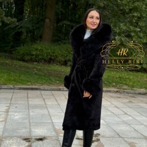 Alcantara Luxurious Coat with XL Fox Fur - Image 4