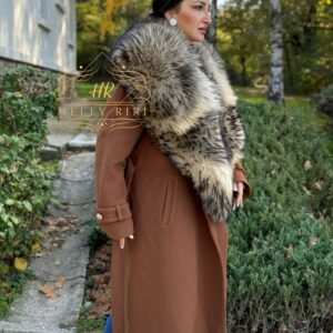 Soft Cashmere Exclusive Coat with XXL Racoon Fur - Image 3