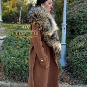 Soft Cashmere Exclusive Coat with XXL Racoon Fur - Image 4